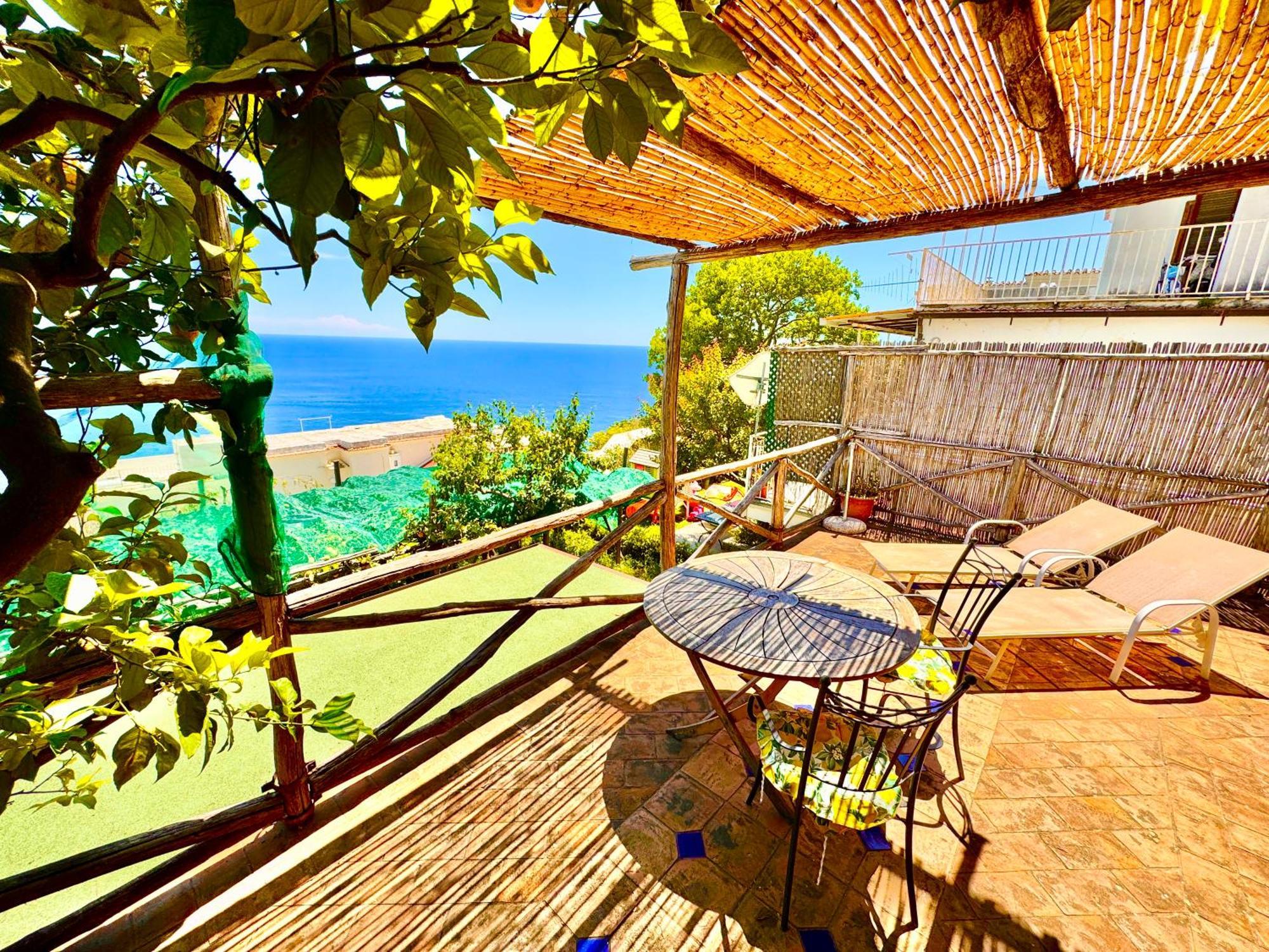 Emotion Praiano Exterior foto